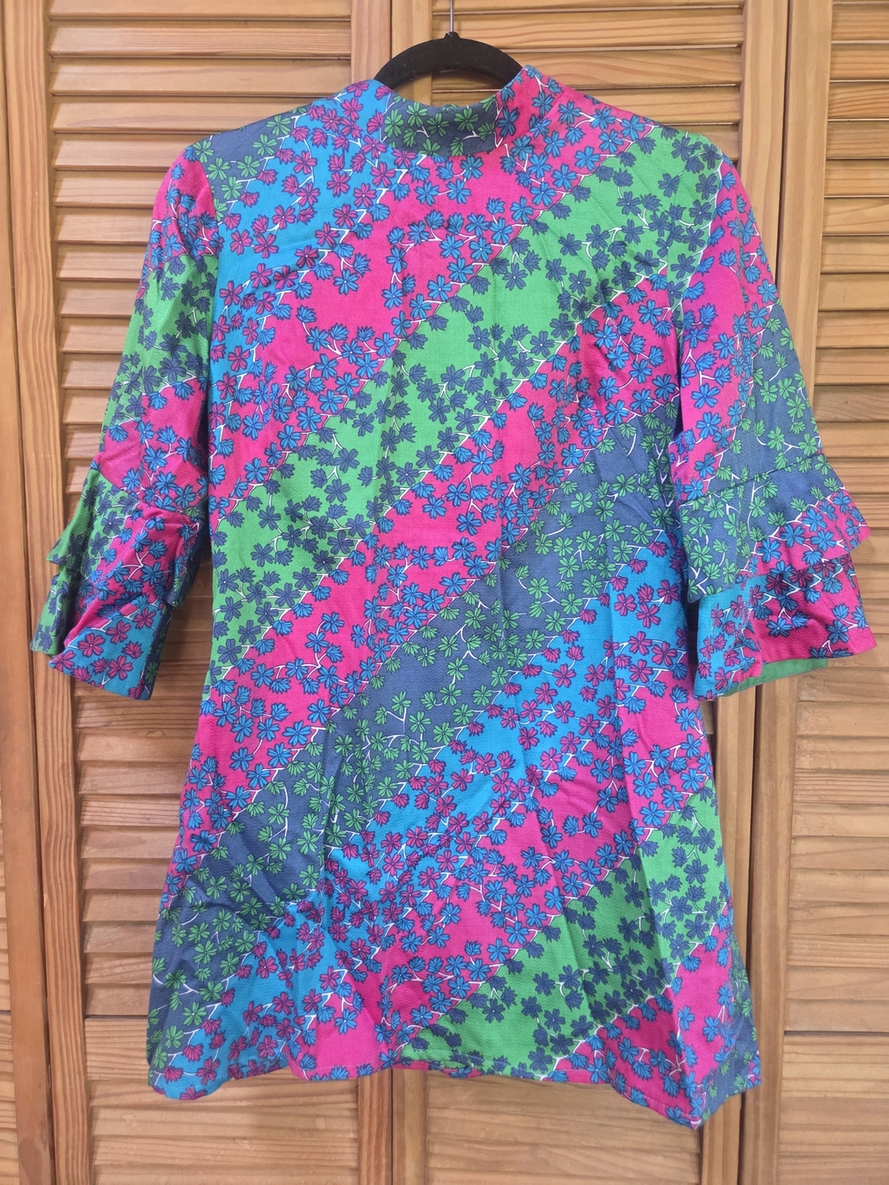 Vintage Andrade Hawai'i Long-Sleeve Dress in Pink, Green & Blue